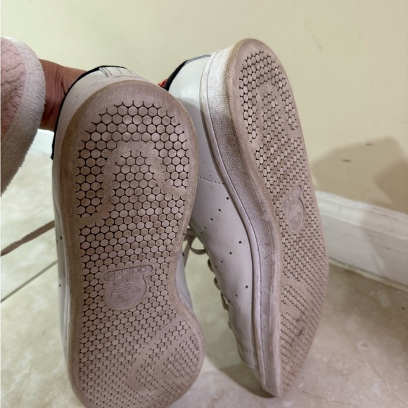 Adidas Stan Smith White Sneakers Size-11 - Picture 7 of 7